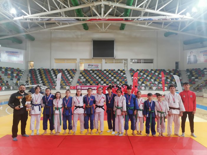 baris-judo-1.jpg