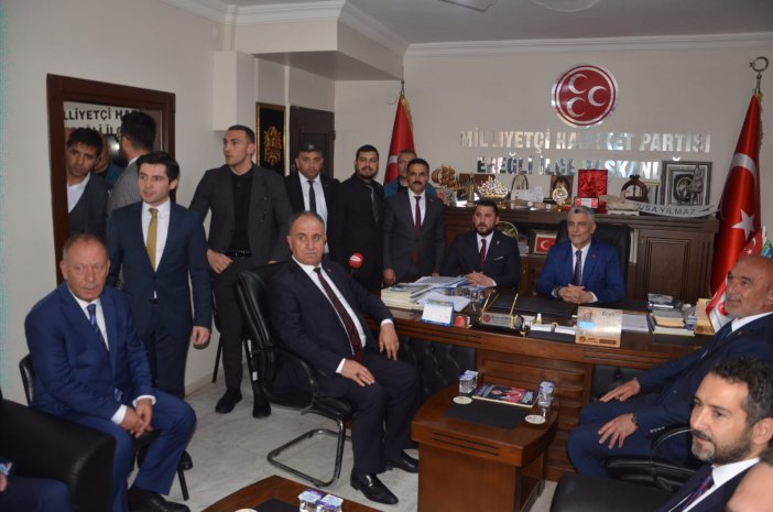 ticaret-bakani-omer-bolat-eregli-belediyesini-ziyaret-etti-009.jpg